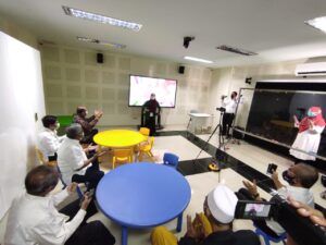 Peresmian Laboratorium Virtual Reality (VR) dan Microteaching bersama Mohammad Nuh, Mantan Menteri Pendidikan dan Kebudayaan 2009-2014. (Foto: Humas Unusa) tugu jatim