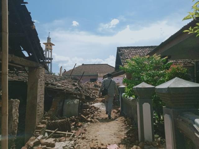 Rumah warga Kabupaten Malang rusak parah. (Foto: Rap/Tugu Jatim)