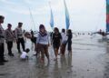 Antisipasi Lonjakan Wisatawan Tahun Baru, Brimob Ampeldento Malang Amankan Sejumlah Pantai