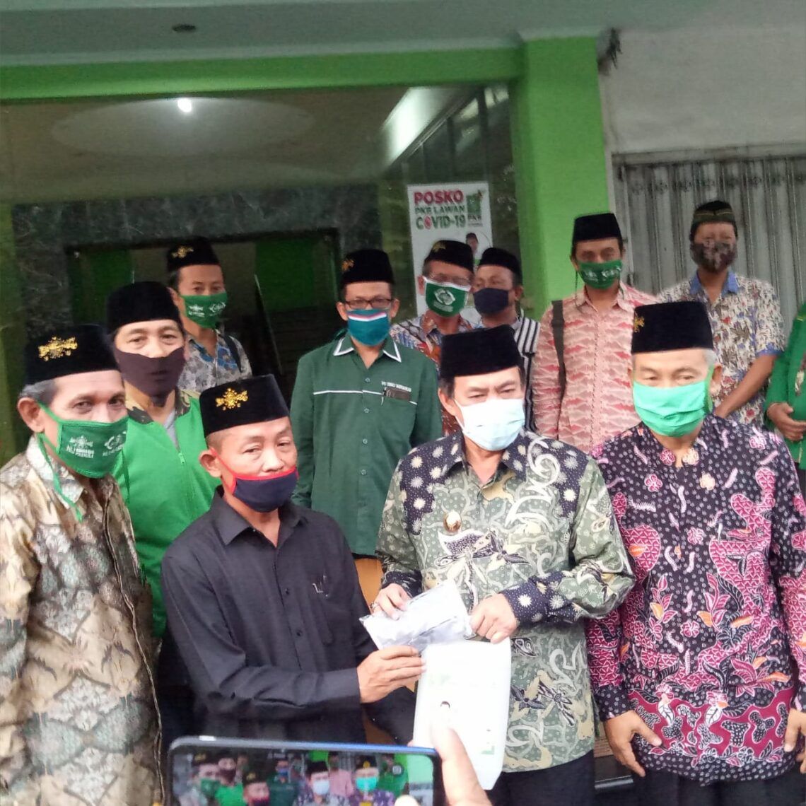 Wakil Bupati Apresiasi Satgas NU Peduli COVID-19 Sidoarjo 1 WhatsApp Image 2020 05 20 at 10.30.07