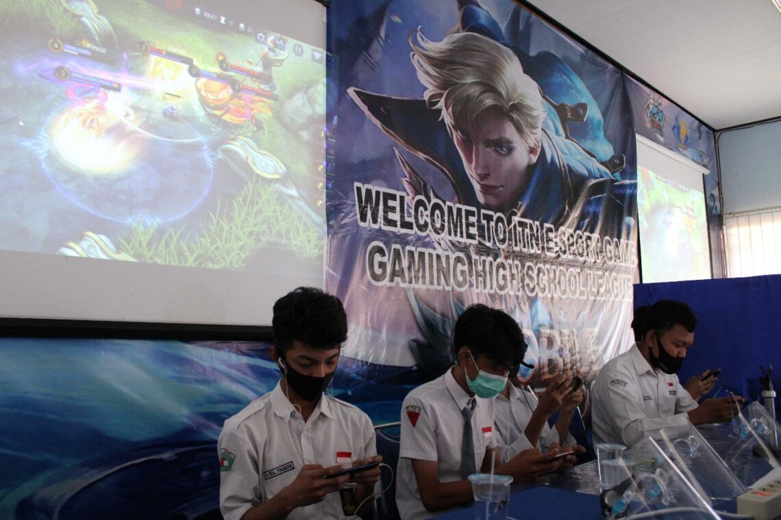 20 Finalis Perebutkan Beasiswa di Turnamen Mobile Legends ITN Malang 1 Turnamen Mobile Legend di ITN Malang.