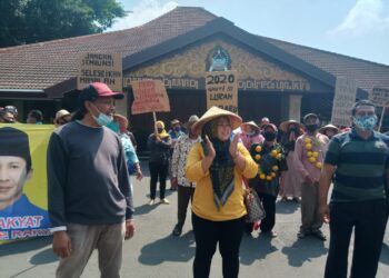 demo petani jeruk