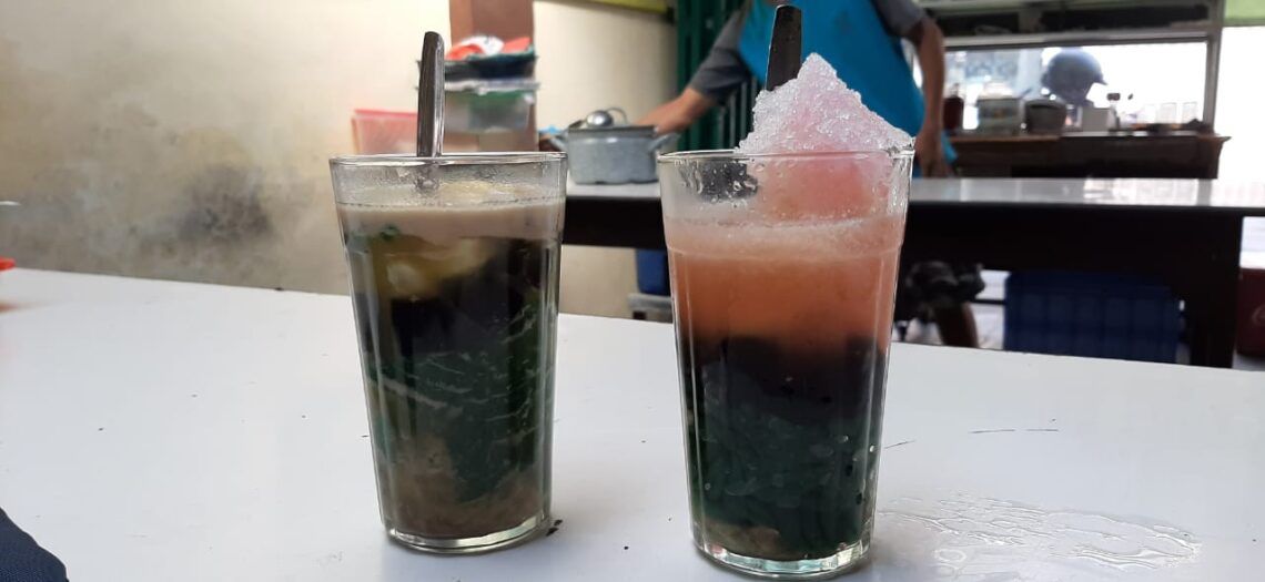Es Tawon Kidul Dalem, Kuliner Lezat Legendaris Kota Malang 1 es tawon kidul dalem
