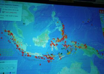 Daerah rawan gempa dan tsunami di Indonesia.
