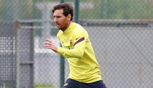 Ajukan Hengkang dari Klub, Lionel Messi Masih Ada di Grup WhatsApp Barcelona