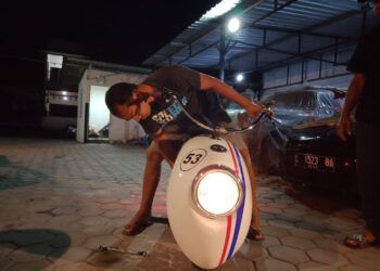 motor berbentuk keong, minthil