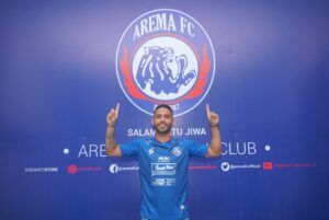 Sembuh dari Corona, Legiun Samba Bruno Smith Resmi Dipinang Arema FC
