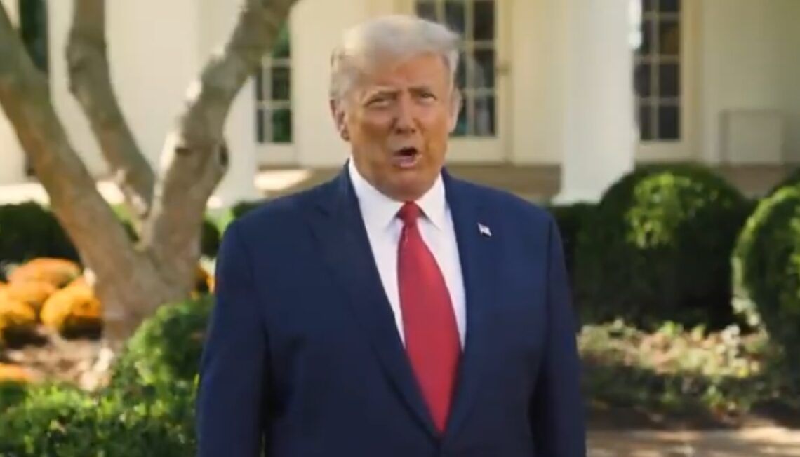 "China Harus Membayarnya," Ujar Donald Trump Menanggapi Pandemi Virus Corona 1 Donald Trump, Presiden Amerika Serikat menyalahkan China terkait pandemi virus corona