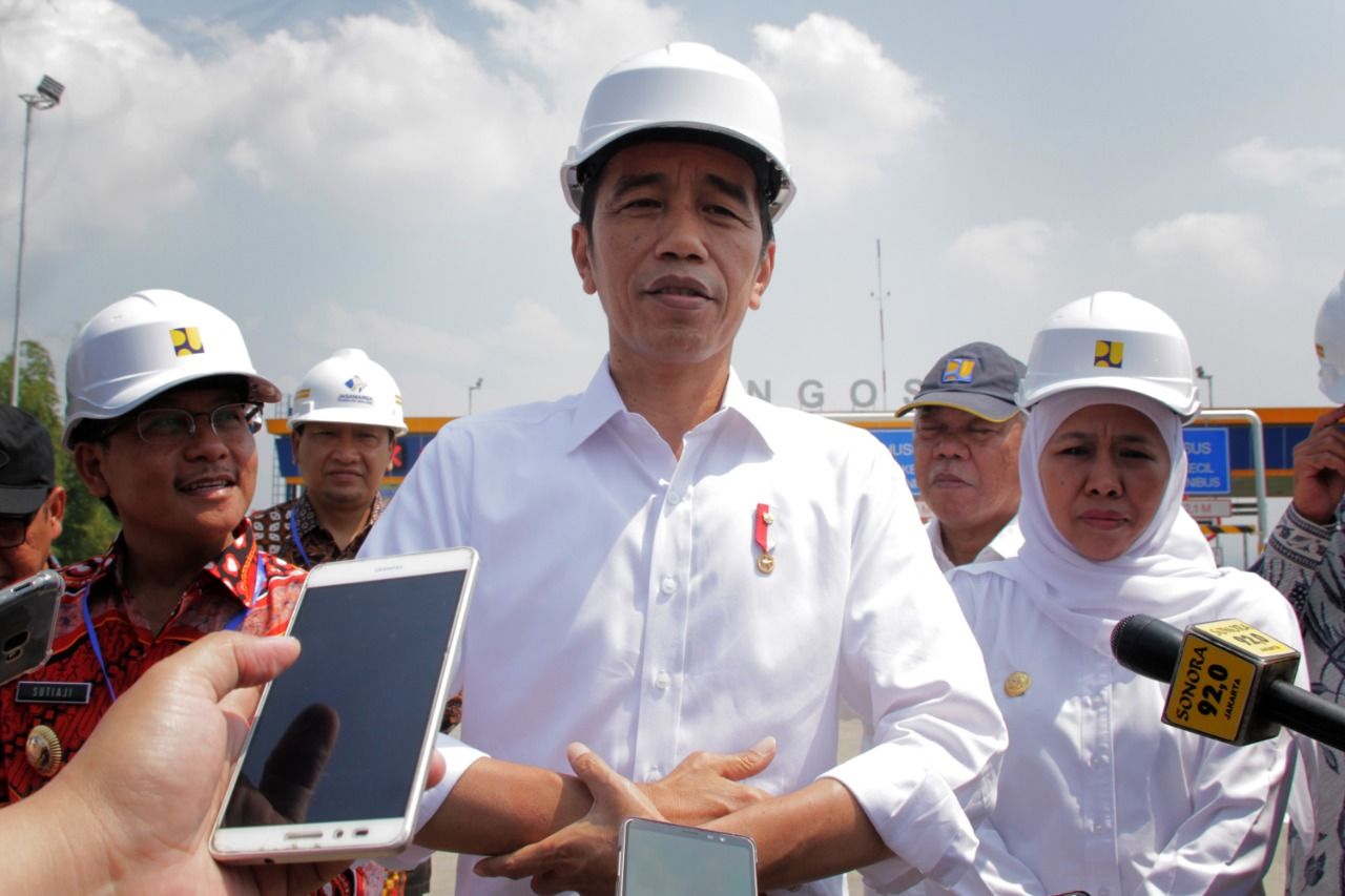 Jokowi ingin protokol kesehatan di Piala Dunia U-20 tahun 2021 berjalan ketat.