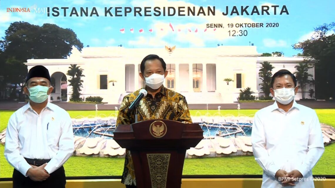 Tito: Warga yang Terpaksa Keluar Kota Saat Libur Panjang Diminta Tes Swab Dulu 1 Mendagri Tito Karnavian antisipasi lonjakan virus corona saat libur panjang