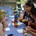 Permainan UNO Stacko (Foto: Griffith Education)