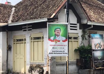 baliho dan spanduk Habib Rizieq di Malang. Aliansi Ormas Malang Bersatu Tolak Kedatangan Habib Rizieq di Malang