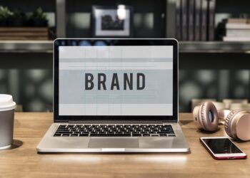 Personal branding dan pencitraan itu berbeda lho! Yuk kenali perbedaannya!