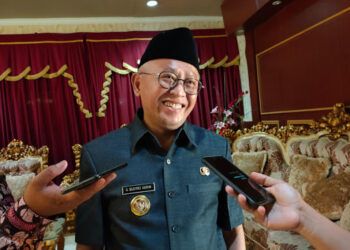 Bupati Sumenep, Busyro Karim. (Foto: Dokumen Pemkab Sumenep)