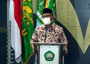 Rektor Unisma, Prof. Dr. H. Masykuri Bakri, M.Si saat Haul Virtual Gus Dur ke-11. (Foto: Dokumen)