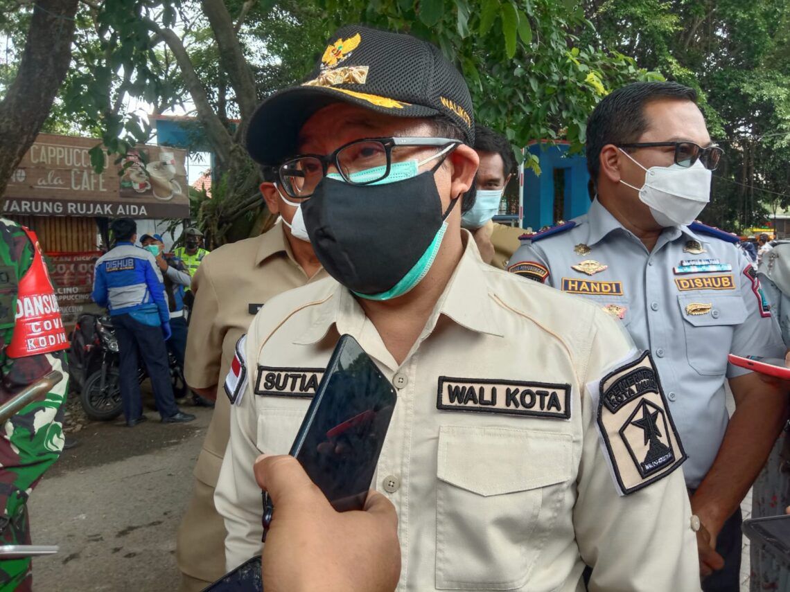 Wali Kota Malang Sutiaji siap yang pertama untuk divaksin. (Foto: Fen)