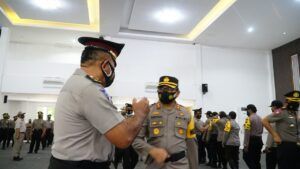 Dapat Reward, 357 Personel Polrestabes Surabaya Naik Pangkat