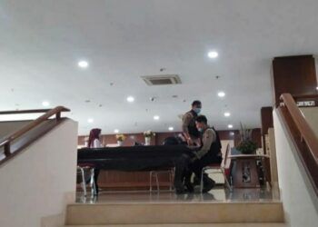 Giliran KPK Geledah Kantor Wali Kota Batu