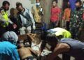 Korban bunuh diri bernama Tarjo berhasil diangkat dari dalam sumur. (Foto:Kapolsek Kedungadem/Tugu Jatim)
