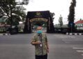 Pakar Komunikasi dan Motivator Nasional Dr Aqua Dwipayana saat melaksanakan Sharing Komunikasi dan Motivasi di akademi militer. (Foto: Irham Toriq/Tugu Jatim)