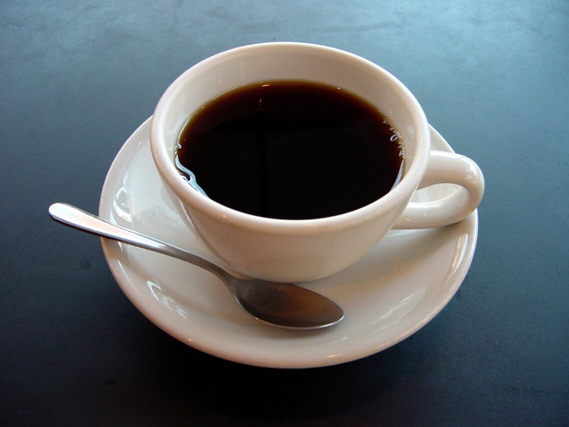 Kopi mengandung kafein yang sangat bermanfaat untuk tubuh. (Foto: Wikipedia/Tugu Jatim)