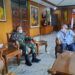 Pangdam IV/Diponegoro Beri Apresiasi Dr Aqua Dwipayana yang Beri Motivasi Prajurit 8 Pangdam IV/Diponegoro Mayjen TNI Bakti Agus Fadjari bersama Dr Aqua Dwipayana. (Foto: Dokumen)