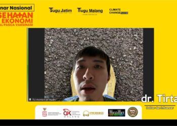 Dr Tirta dalam acara yang digelar oleh Tugu Media Group, Yakni Tugu Malang ID dan Tugu Jatim. (Foto: Dokumen)