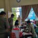 Mesum di Hotel saat Malam Tahun Baru, 49 Pasangan di Malang Diamankan Satpol PP 8 Beberapa pasangan mesum di hotel saat tahun baru di Kabupaten Malang dibawa ke kantor Satpol PP Kabupaten Malang. (Foto: Rizal Adhi/Tugu Malang/Tugu Jatim)