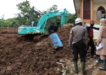 Ilustrasi bencana tanah longsor yang terjadi di Sumedang. (Foto: BNPB)