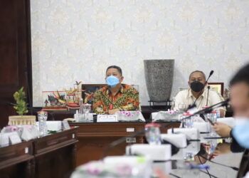 Plt Wali Kota Surabaya, Whisnu Sakti Buana. (Foto: Pemkot Surabaya)