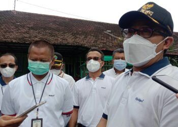 Wali Kota Malang Sutiaji menjelaskan peranan RT-RW dalam memutus mata rantai penyebaran Covid-19. (Foto: Feni Yusnia/Tugu Jatim)