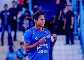 Hendro Siswanto saat berseragam Arema FC. (Foto:IG @hendro12siswanto/Tugu Jatim)