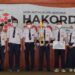 Angkat Cerita Prokes Covid-19, SMPN 4 Kepanjen Raih Juara 1 Kategori Film Pendek 12 Siswa SMPN 4 Kepanjen yang meraih juara 1 di ajang film pendek yang digelar oleh Dinas Pendidikan Kabupaten Malang dalam rangka HUT ke-1260 Kabupaten Malang didampingi guru pembimbing. (Foto: Dok/Tugu Jatim)