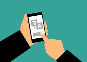 Ilustrasi aplikasi di smartphone yang cocok untuk belajar bahasa asing. (Foto: Pixabay) tugu jatim