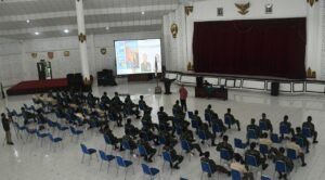 Pakar Komunikasi dan Motivator Nasional Dr Aqua Dwipayana melakukan Sharing Komunikasi dan Motivasi di lingkungan Kodam IV/Diponegoro. (Foto: Dokumen/Tugu Jatim) magelang ambarawa