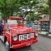 Mobil pemadam kebakaran legendaris milik UPT Pemadam Kebakaran Kota Malang keluaran 1961 yang masih berfungsi dengan baik hingga saat ini. (Foto: Azmy/Tugu Malang/Tugu Jatim)