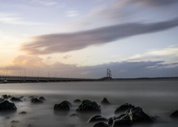 Jembatan Suramadu. (Foto: Pixabay/Tugu Jatim)