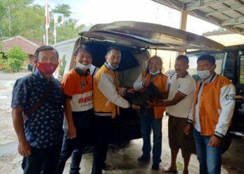 DPC Hanura Nganjuk Kirim Ratusan Paket Sembako untuk Bantu Korban Banjir Bandang Sendangbumen