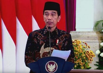 Presiden Joko Widodo (Jokowi) saat peluncuran Bank Syariah Mandiri di Istana Negara, Senin (1/2/2021). (Foto: YouTube/Sekretariat Negara) tugu jatim