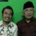 Budayawan Asal Kendal, Prie GS Meninggal Dunia akibat Serangan Jantung 12 Supriyanto GS (baju batik putih) bersama KH Ahmad Mustofa Bisri (baju merah). (Foto: Instagram resmi KH Ahmad Mustofa Bisri @s.kakung) tugu jatim