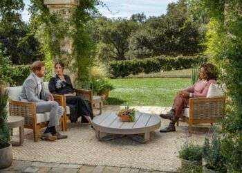 Wawancara eksklusif Pangeran Harry dan Meghan Markle bersama Oprah Winfrey. (Foto: Twitter @Oprah/Tugu Jatim)