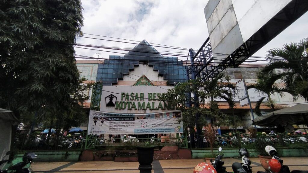 Pasar Besar Malang. (Foto: Azmy/Tugu Jatim)