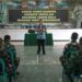Pakar Komunikasi dan Motivator Nasional Dr Aqua Dwipayana saat melaksanakan Sharing Komunikasi dan Motivasi di Batalyon Infanteri (Yonif) 405/Surya Kusuma Wangon, Kabupaten Banyumas, Jumat pagi (19/03/2021). (Foto: Dok/Tugu Jatim)