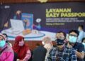 Pelayanan program Eazy Passport dari Kantor Imigrasi Kelas I TPI Malang. (Foto: Humas Kantor Imigrasi Malang/Tugu Jatim)