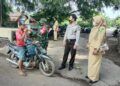 Warga Nguling Pasuruan terus diimbau untuk mematuhi prokes. (Foto:Dok/Tugu Jatim)