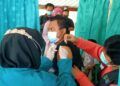 Pelaksanaan vaksinasi kepada para jurnalis di Bojonegoro, Rabu siang (17/03/2021). (Foto: Mila Arinda/Tugu Jatim)