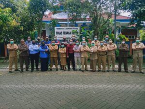 Disnaker Kabupaten Malang-LSP Nusantara Beri Sertifikasi Kompetensi bagi Cleaning Service