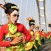 7 Fakta Tari Thengul, Ikon Kabupaten Bojonegoro 8 Penari Thengul dalam acara Thengul International Folklore Festival (TIFF) di Bojonegoro tahun 2019. (Foto: IG @humas.bjn/Tugu Jatim)
