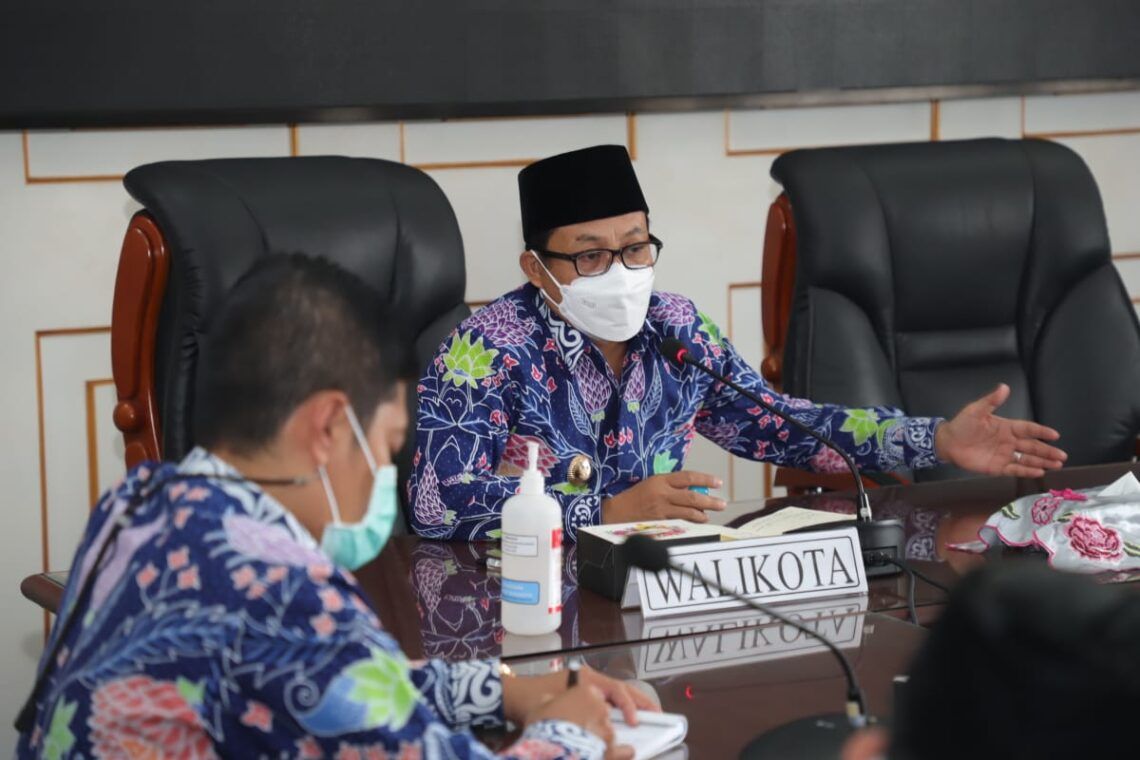 Tak Hanya untuk ASN, Pendaftaran Sekda Kota Malang Bakal Dibuka Pekan Depan 1 Wali Kota Malang Sutiaji memberikan penjelasan soal pendaftaran sebagai sekda. (Foto: Feni Yusnia/Tugu Jatim)