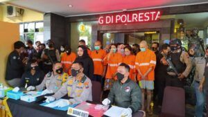 Sempat Salah Tangkap Anggota TNI, Polisi Akhirnya Sukses Amankan Target Operasi Sebenarnya